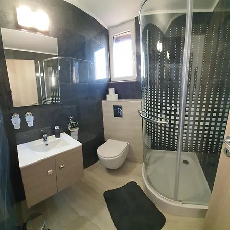 Sipos Vendeg Es Apartmanhaz بيت ضيافة *