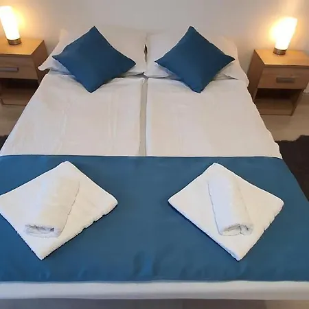 Sipos Vendeg Es Apartmanhaz Guest house Balatongyorok