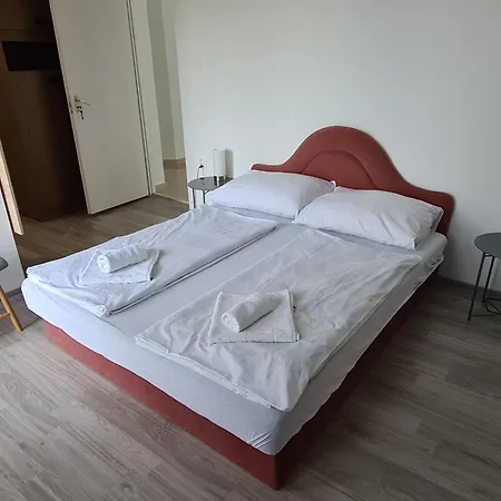 Sipos Vendeg Es Apartmanhaz بيت ضيافة