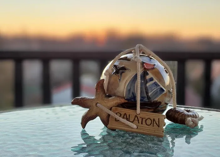 Πανσιόν Sipos Vendeg Es Apartmanhaz