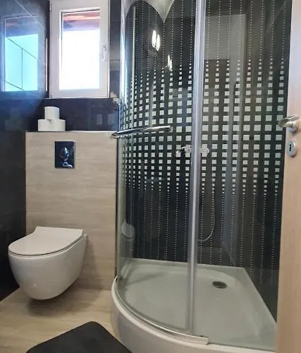 Sipos Vendeg Es Apartmanhaz * Balatongyörök