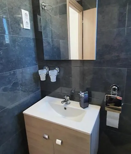 Sipos Vendeg Es Apartmanhaz Gæstehus *